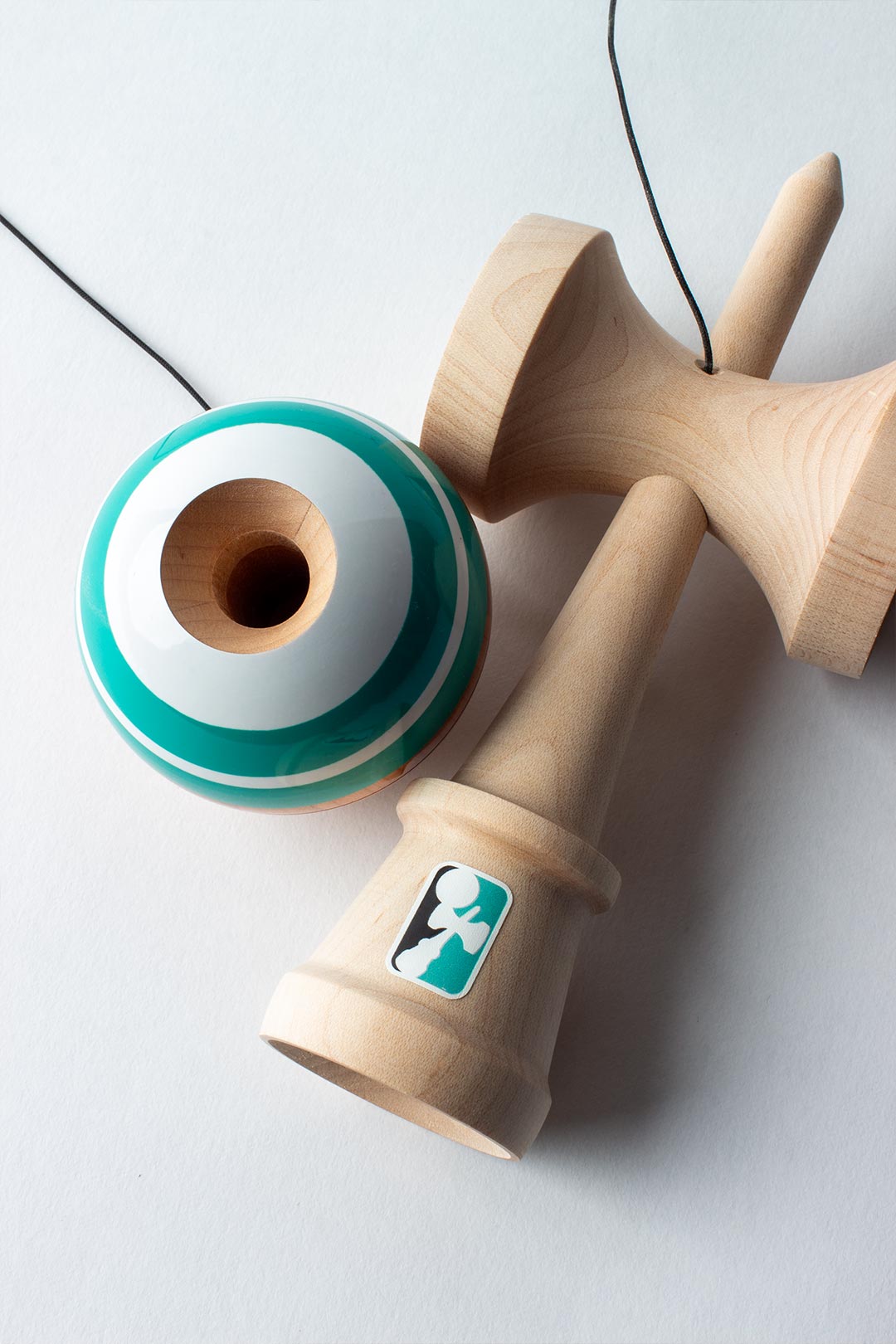 Kendama SWEETS LEAGUE CLASSIC – SEAFOAM – LEGEND SHAPE