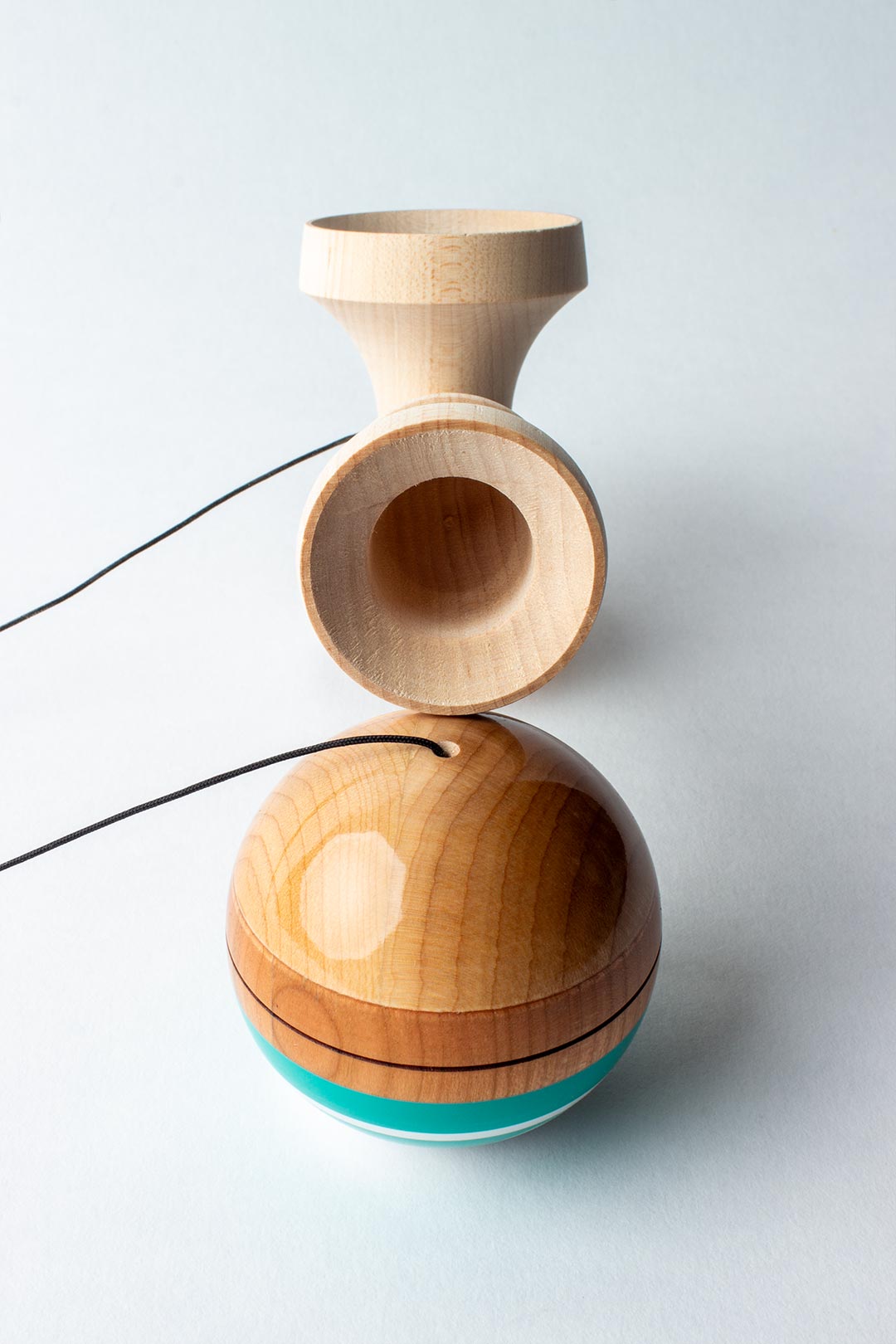 Kendama SWEETS LEAGUE CLASSIC – SEAFOAM – LEGEND SHAPE