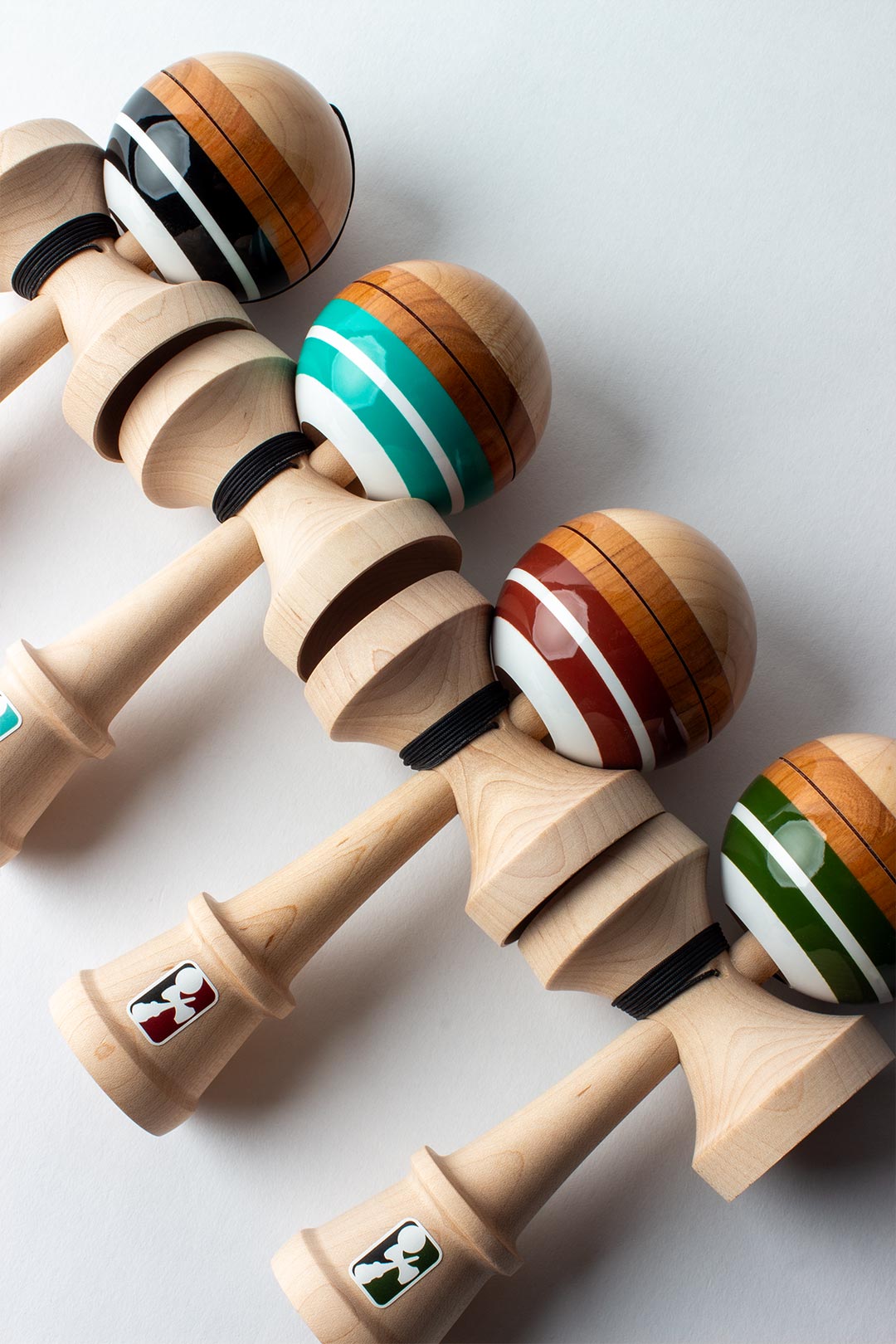 Kendama SWEETS LEAGUE CLASSIC – MAROON – LEGEND SHAPE
