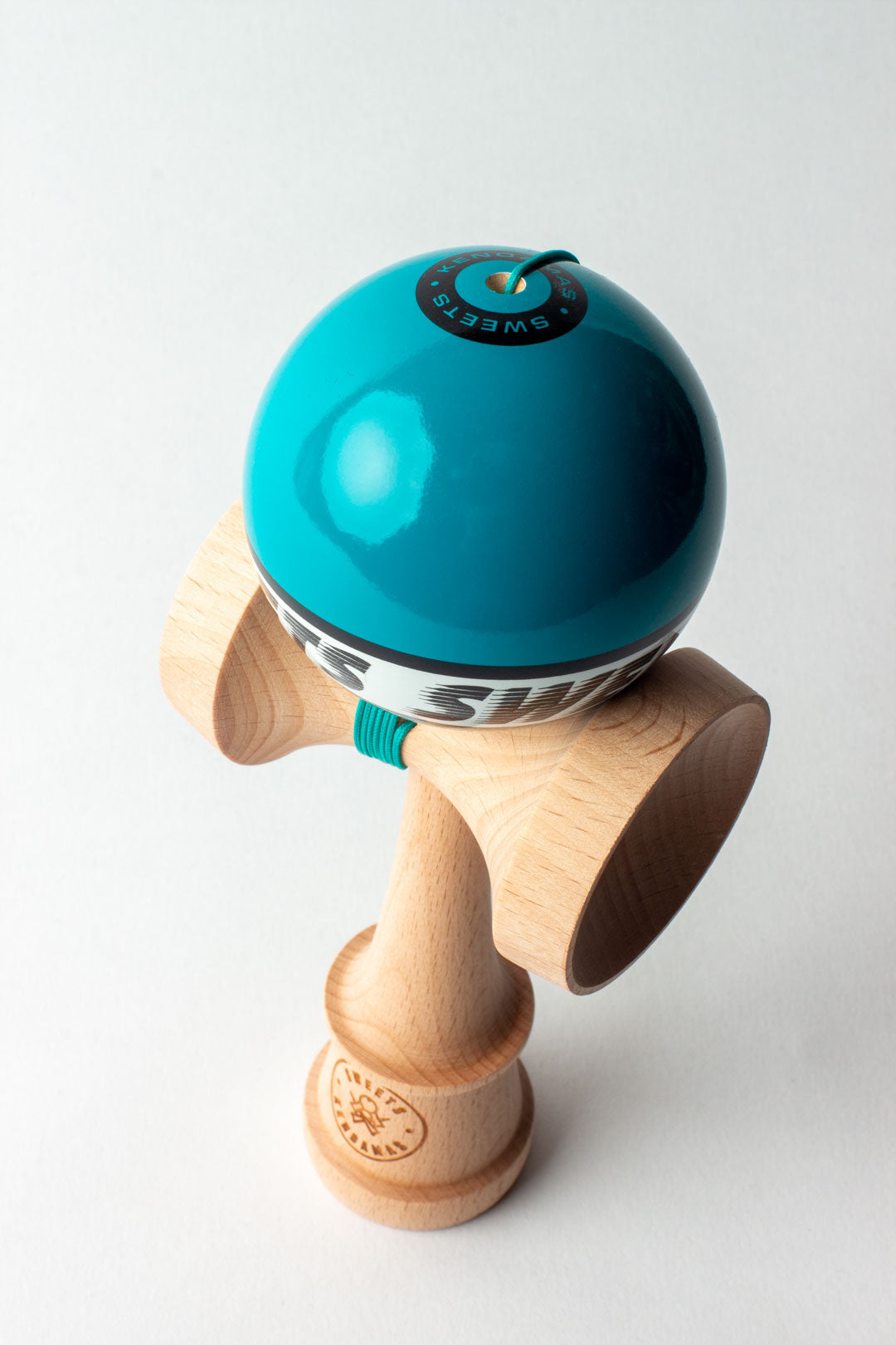 🎯 Kendama Sweets Starter – Teal | Perfectă pentru trick-uri și distracție