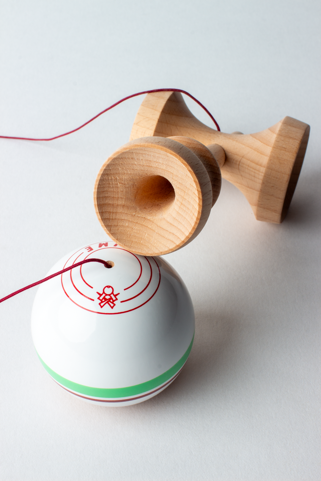 🎯 Kendama Sweets Sport Stripe – Avalanche | Trackability și control absolut